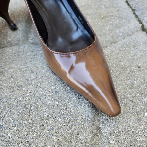 Prada pointed toe heels EU Womens Sz 37.5, ~ US 7.5 In Brown Italy Made - Picture 2 of 16